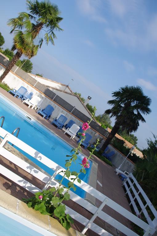 Hotel Le Clos Fleuri Médis Exterior foto
