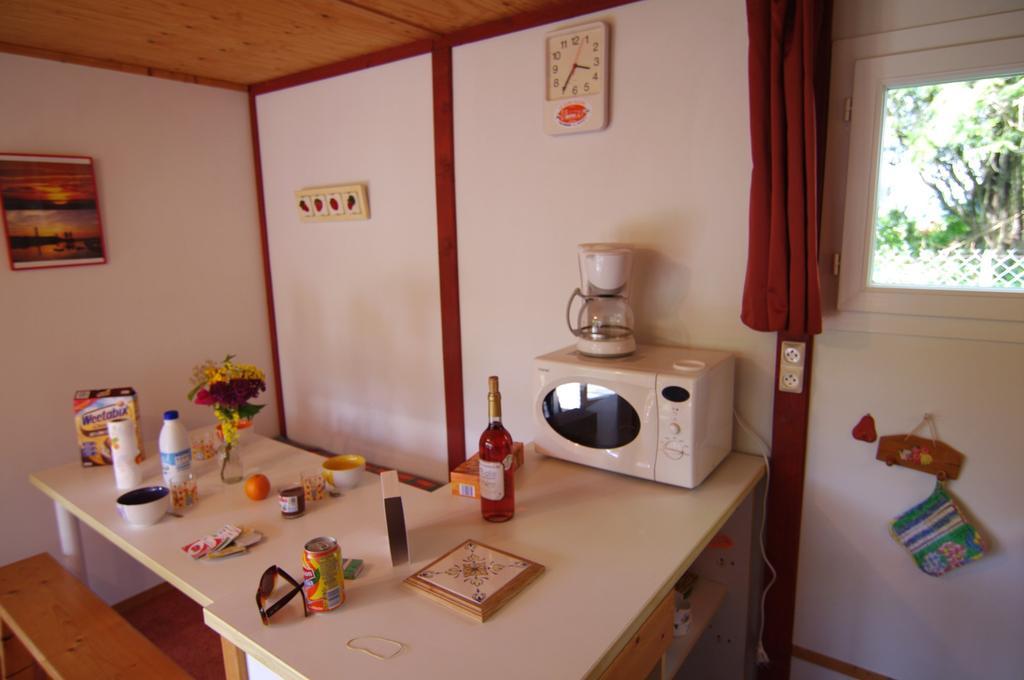 Hotel Le Clos Fleuri Médis Zimmer foto